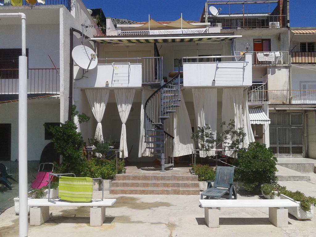 Apartments Toma Bajnice Directly Krilo Eksteriør bilde